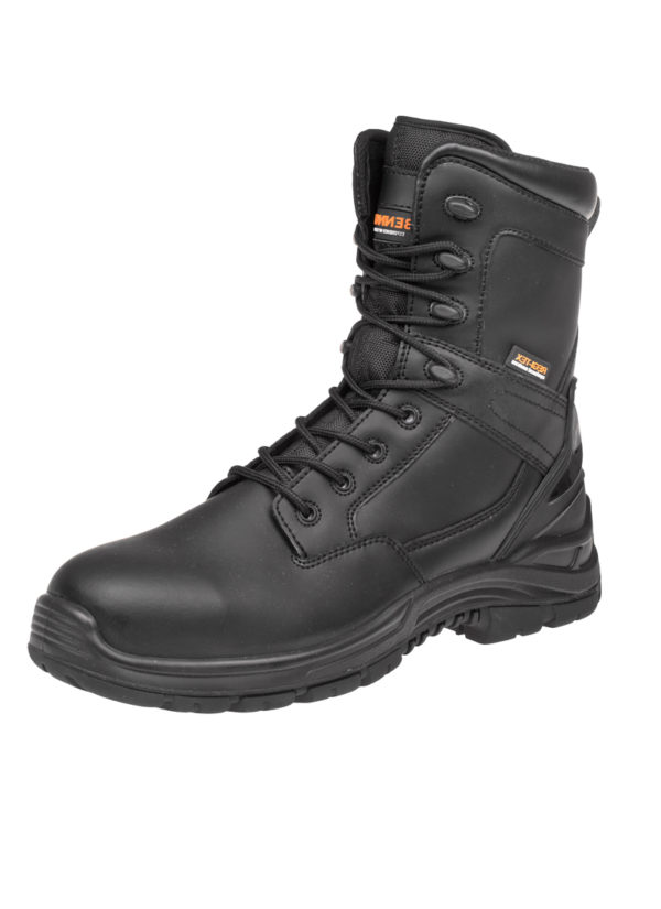 Commodore S3 footwear